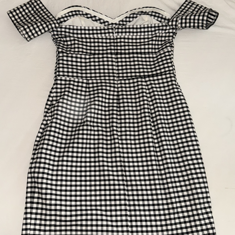 Guess Plaid Off Shoulder Sweetheart Dress 2 - Picture 3 of 10